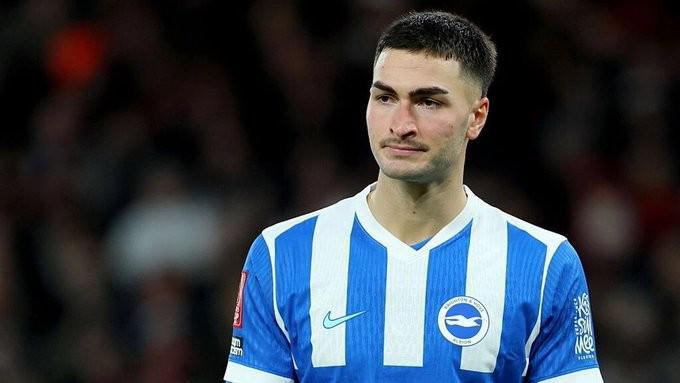 开云官网-天空：巴黎FC有意布莱顿中卫科波拉，但达成协议的可能性不大