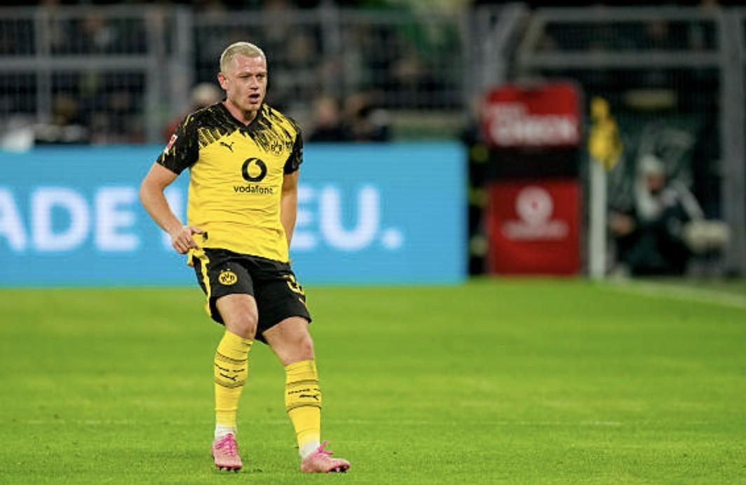 开云体育下载-图片报：多特想3000万欧卖瑞尔森，巴萨和曼联等队在关注他