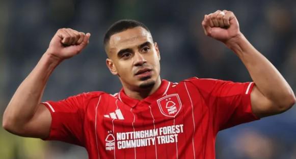 开云官网-英媒：曼联有意引进穆里略，且考虑给马奎尔开10万镑周薪合同